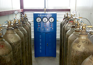 落地柜式 醫(yī)用氧氣自動(dòng)切換匯流排