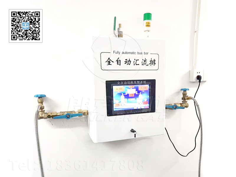 數(shù)顯全自動(dòng)切換匯流排_(tái)圖4.jpg 數(shù)顯全自動(dòng)切換匯流排_(tái)圖4.jpg